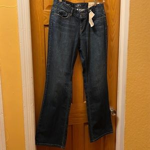 NWT Ann Taylor Curvy Bootcut Jeans ‼️